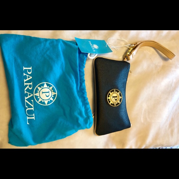 Brand new wristlet - Picture 1 of 3